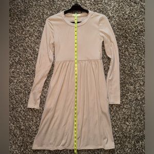 NWOT Magnolia Boutique Long Sleeve Knee Length Ribbed Dress